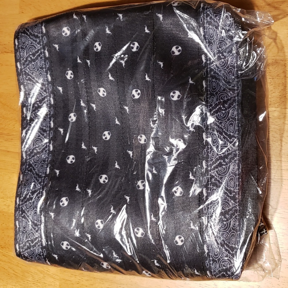 NIP Disney Harvey's NBC Crossbody